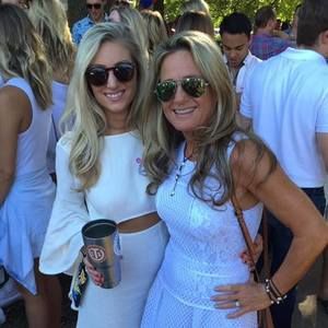 Meet your Posher, Kara